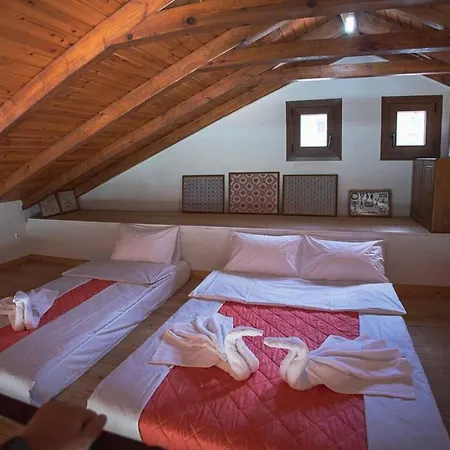 Holiday home Foula House In Magnisia Kato Lekhonia